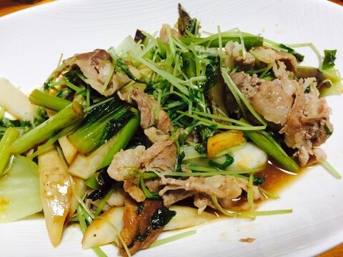 豚肉とニンニクの芽のラー油炒め レシピ 作り方 By K A N A 楽天レシピ 豚肉とニンニクの芽のラー油炒め レシピ 作り方 By K A N A 楽天レシピ
